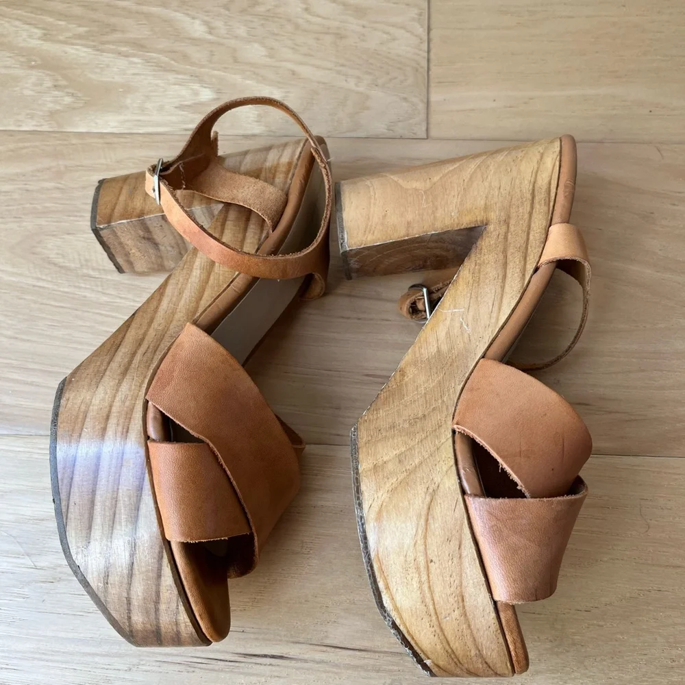 Zara vintage wooden platform leather tan sandals - Picture 7 of 15